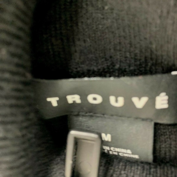 Trouve Womens Sz M Long Sleeve Black Sweater Cashmere Blend Turtleneck 18 in Che - Picture 5 of 5